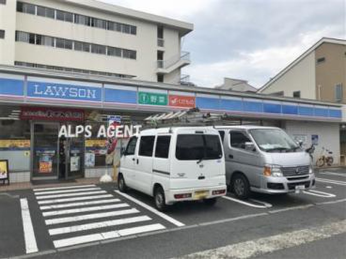 コンビニ　ローソン（コンビニ）まで393m