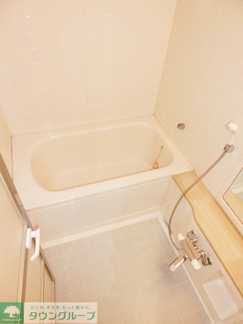 バス・シャワールーム　お問合せはタウンハウジングまで！※現地待合わせ相談可能