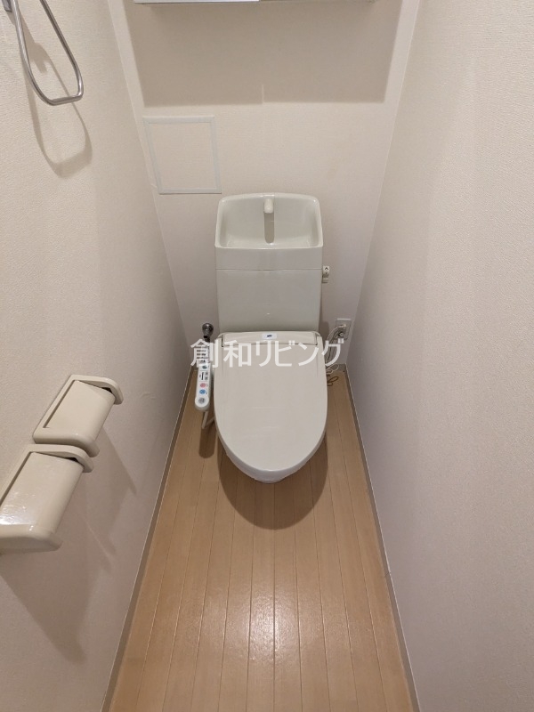 トイレ　トイレ