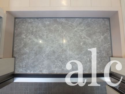 玄関　同建物内別部屋