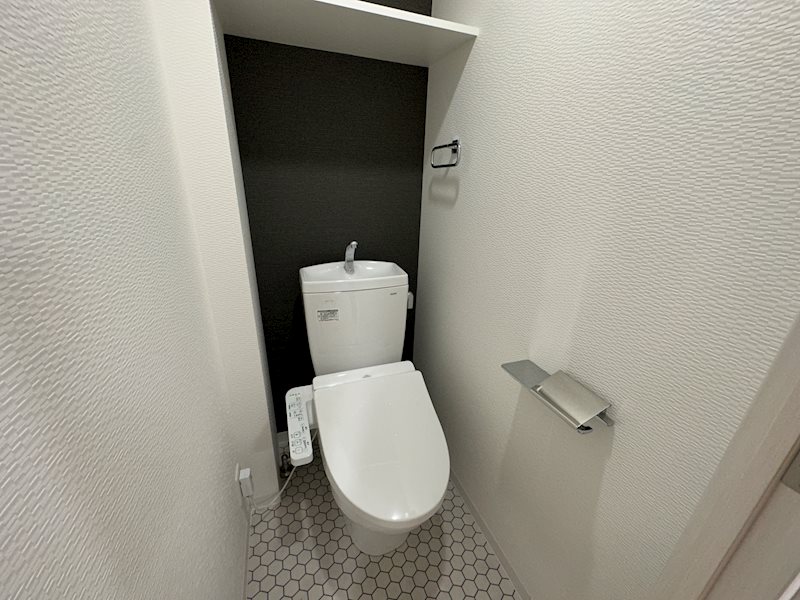 アプリーレ三宮イーストのトイレ写真