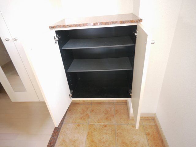 収納　ベルメゾン高取グラース