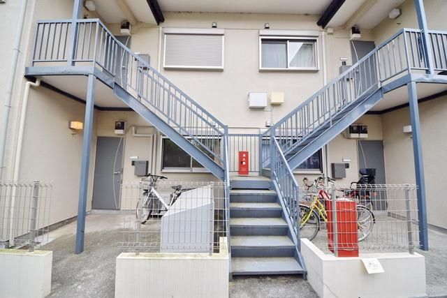 エントランス　★エントランス入口です★