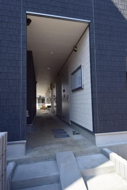 エントランス　エントランス