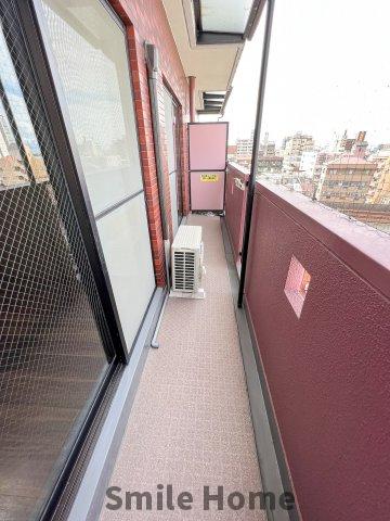 バルコニー　明るいバルコニーです