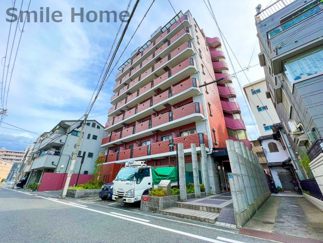 建物外観　オートロック・エレベーター付きマンションです