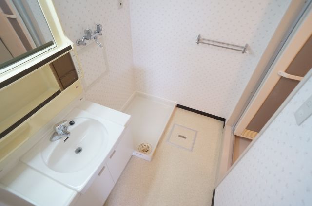 洗面設備　参考、同建物・同間取りの号室