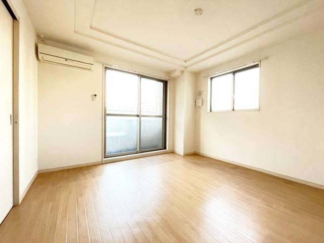 居室・リビング　使いやすいリビングになります♪