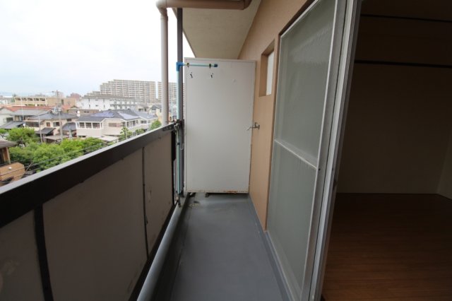バルコニー　広々としたバルコニーです