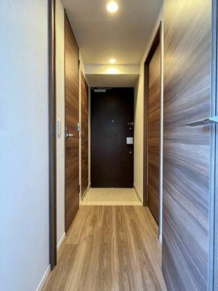 玄関　同タイプ住戸参照