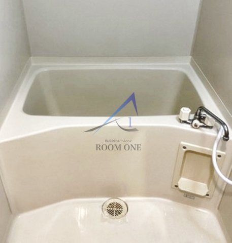 バス・シャワールーム　お風呂です。