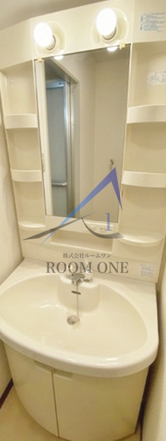 洗面設備　洗面台です。