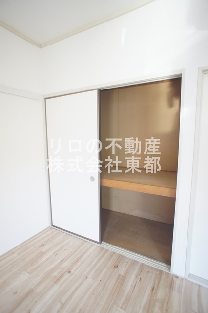 収納　奥行のある収納付です！増えがちな荷物をスッキリ収納できます！