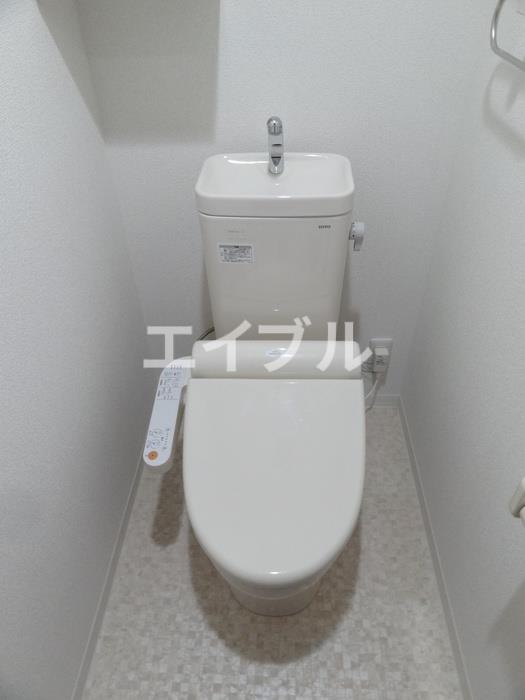 トイレ　別のお部屋の写真です。