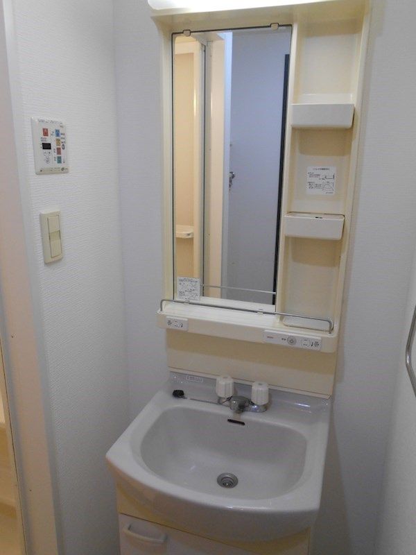 洗面設備　☆嬉しい独立洗面台☆