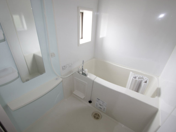 バス・シャワールーム　一日の疲れを癒してください