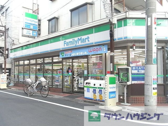 コンビニ　ファミリーマート赤羽平和通り店（コンビニ）まで340m