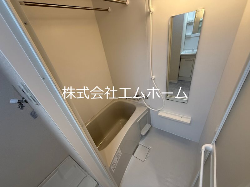 バス・シャワールーム　浴室暖房乾燥機　24時間換気機能付バスルーム