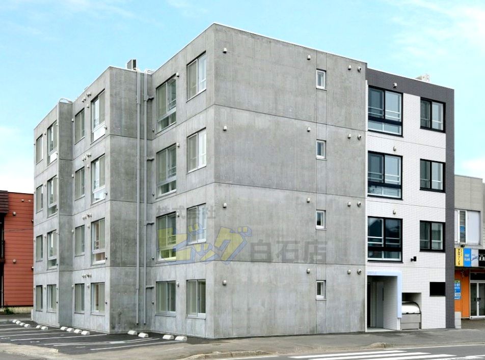 建物外観　約３８平米の広々１ＬＤＫマンションです♪