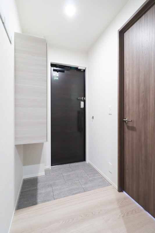 玄関　図面と現状に相違がある場合には現状を優先