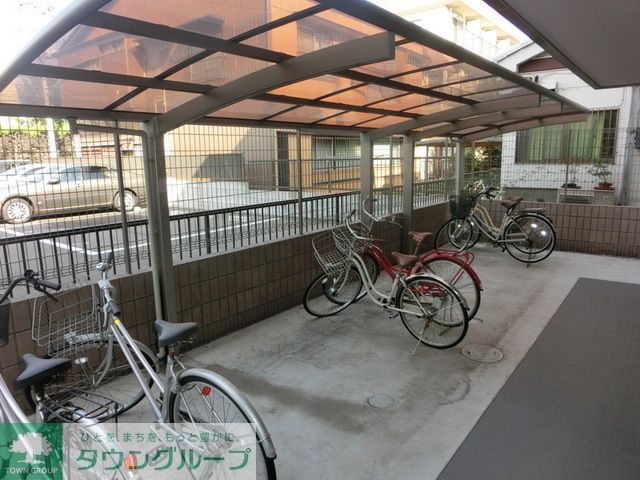 その他共有部分　屋根付き駐輪場