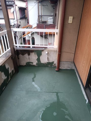 バルコニー　洗濯機置き場です。
