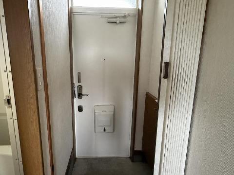 玄関　玄関（イメージ）