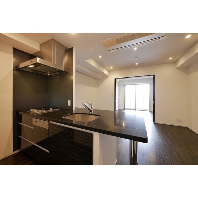 居室・リビング　内観※別部屋参考写真