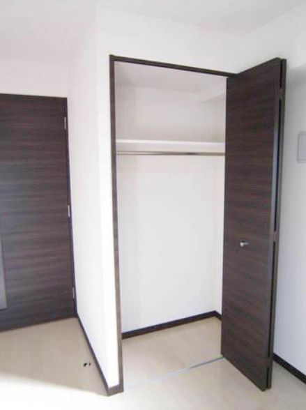 収納　★ハンガーラック付き収納★