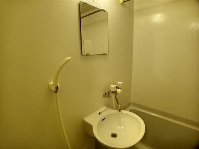 洗面設備　同物件別号室