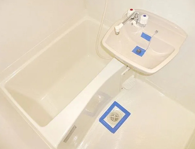 バス・シャワールーム　※別部屋の参考写真です。