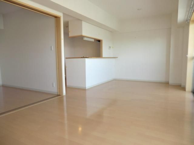 居室・リビング　16.5帖の広々リビング