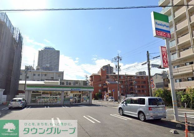 コンビニ　ファミリーマート名古屋東大曽根店（コンビニ）まで380m