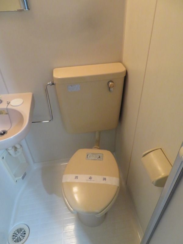 トイレ　別号室参考写真