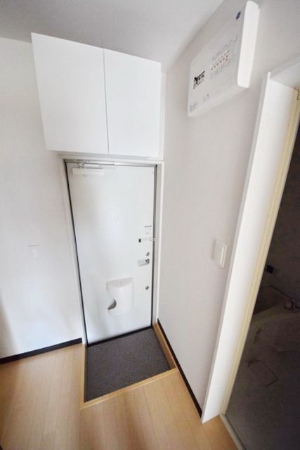 玄関　収納付き玄関です