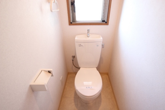 トイレ　※他部屋の写真です。