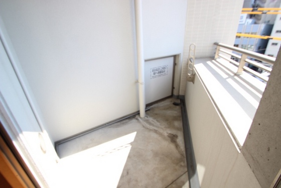 バルコニー　※他部屋の写真です。