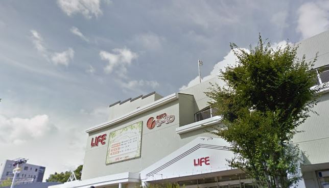 ショッピングセンター　緑園都市ショッピングプラザSOTESU LIFE(相鉄ライフ（ショッピングセンター）まで691m