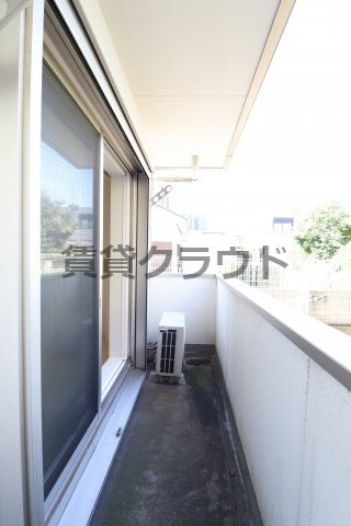 バルコニー　バルコニー付きです