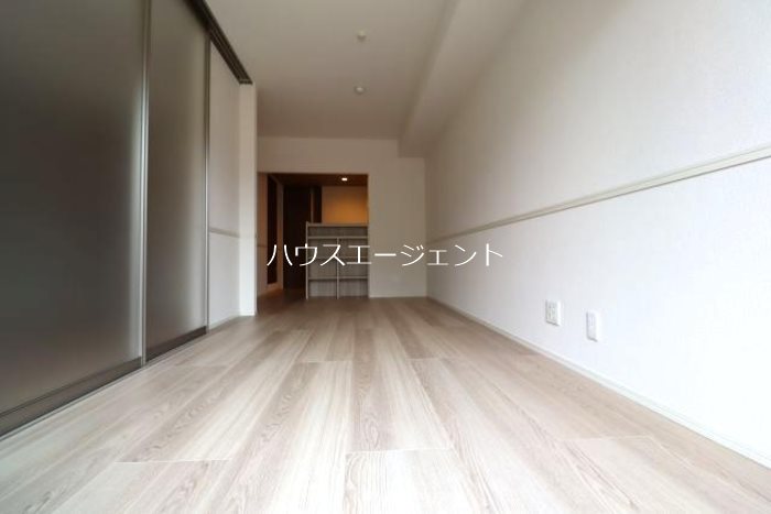 居室・リビング　LDKは12帖、南向きです。