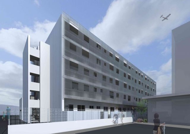 建物外観　金属質なクールな外観