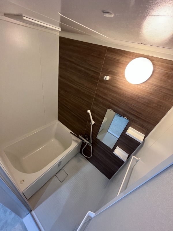 バス・シャワールーム　別部屋参考写真
