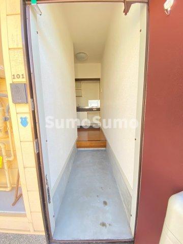 玄関　シンプルで使いやすい玄関です