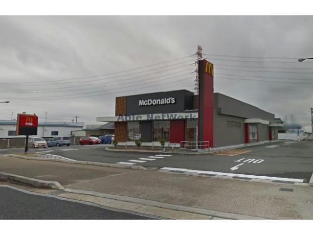 飲食店　マクドナルド真正店（飲食店）まで180m