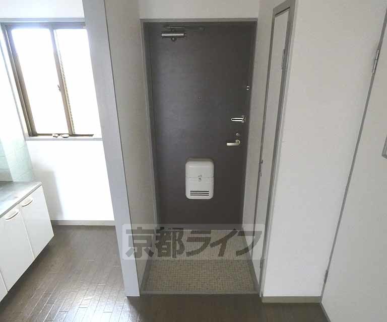玄関　玄関です。