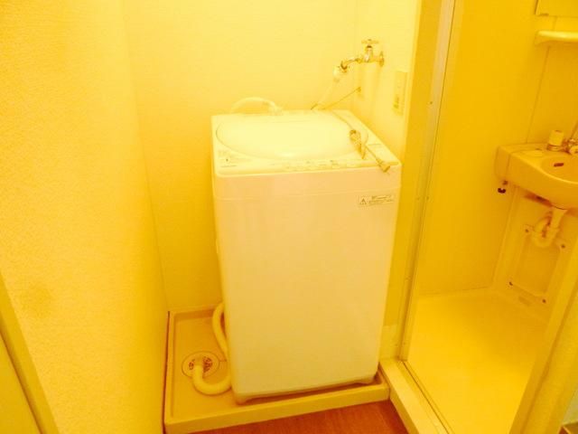 洗面設備　★洗濯機置場★