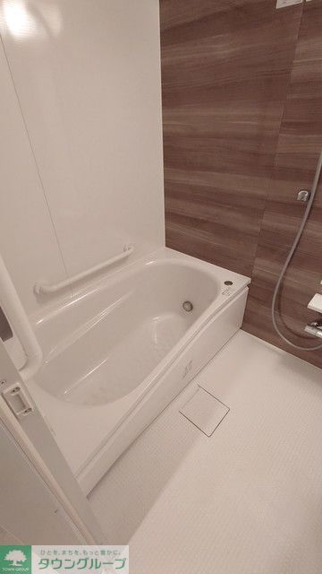 バス・シャワールーム　※写真は同タイプ住戸です。