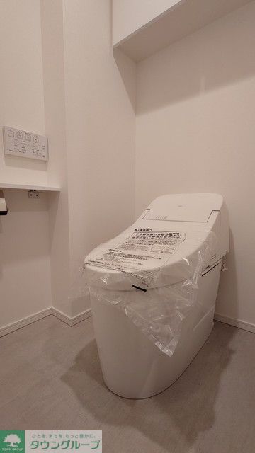 トイレ　※写真は同タイプ住戸です。