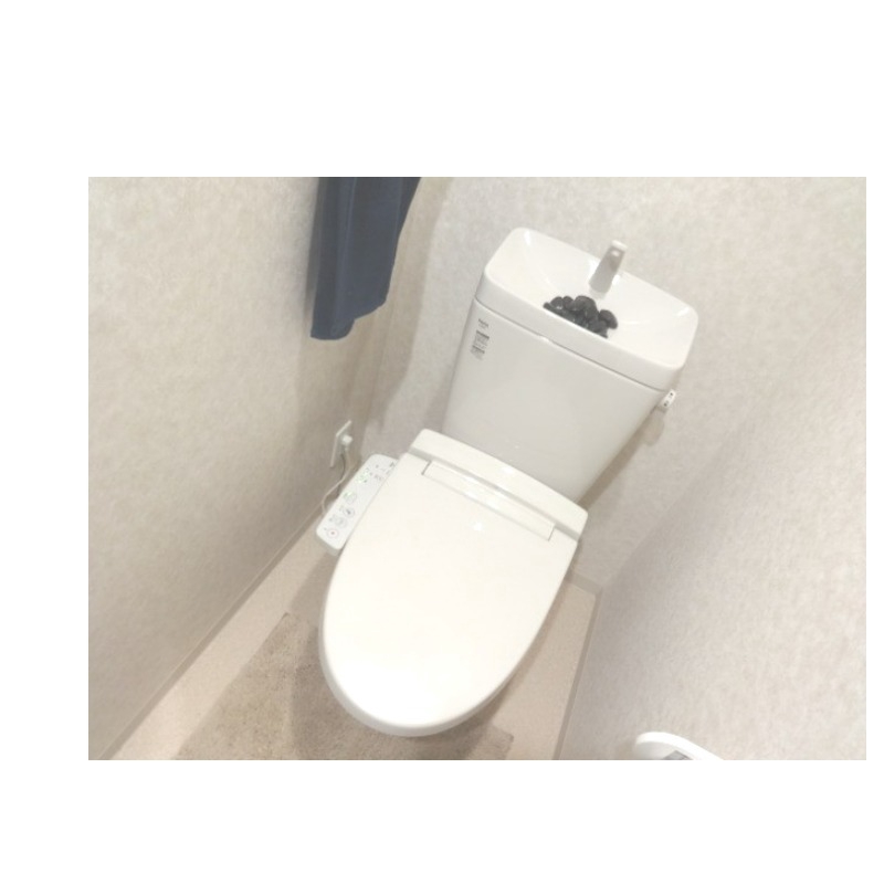 トイレ　冬場の強い味方です！