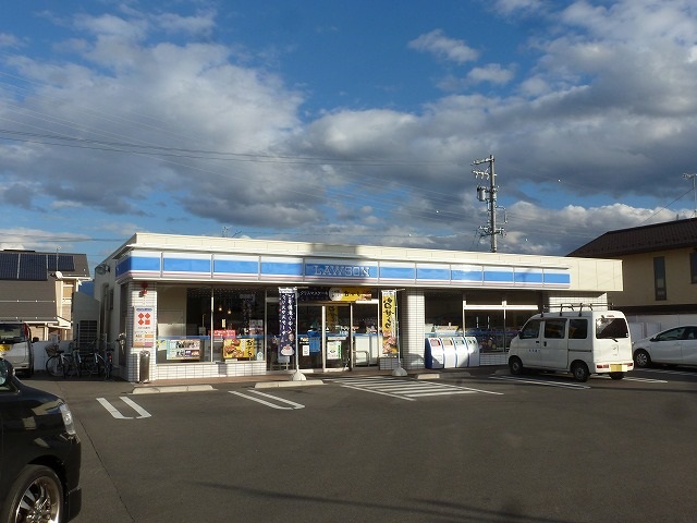 コンビニ　ローソン 長野稲田三丁目店（コンビニ）まで162m